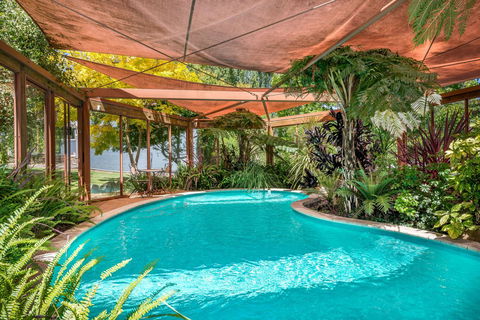 Chimes Spa Retreat - Grafton Accommodation 0