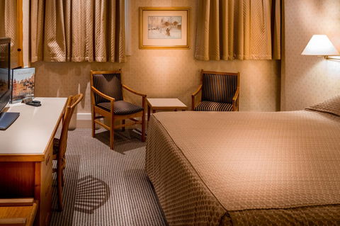 European Hotel - Grafton Accommodation 20