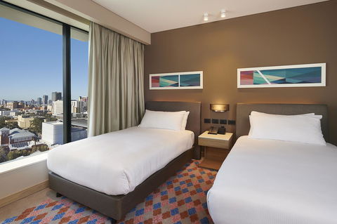 Doubletree By Hilton Perth Northbridge - Grafton Accommodation 12
