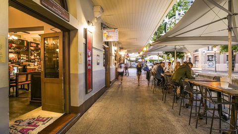 Nightcap At Belgian Beer Cafe - Grafton Accommodation 23