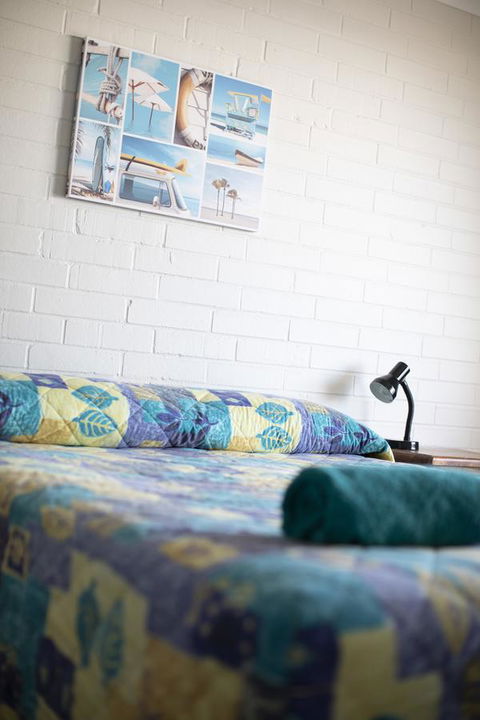 Shark Bay Seafront Apartments - Grafton Accommodation 40