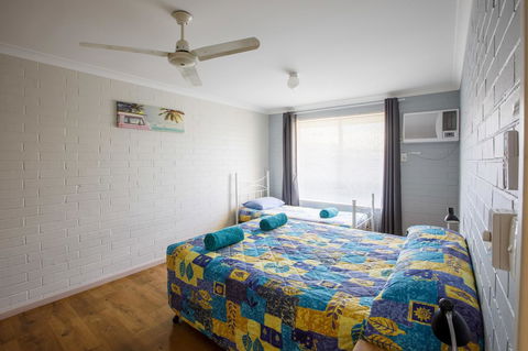 Shark Bay Seafront Apartments - Grafton Accommodation 18