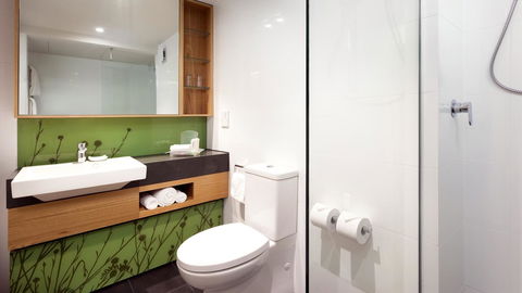 Holiday Inn Perth City Centre, An IHG Hotel - Grafton Accommodation 3