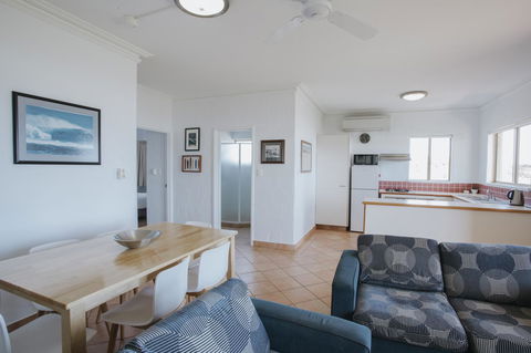 Canal Rocks Beachfront Apartments - Grafton Accommodation 5