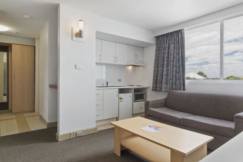 Metro Hotel Perth - Grafton Accommodation 26
