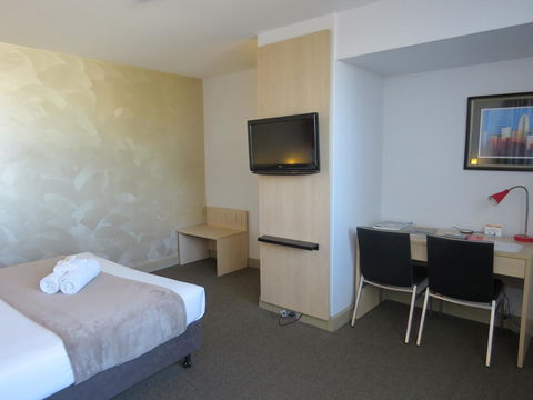 Metro Hotel Perth - Grafton Accommodation 42