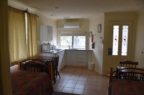 Mount Barker Valley Views Motel & Chalets, Western Australia - Grafton Accommodation 38