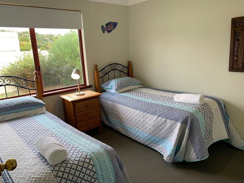 Beachside Prevelly Villas - Grafton Accommodation 30