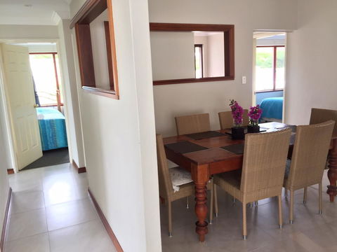 Beachside Prevelly Villas - Grafton Accommodation 39