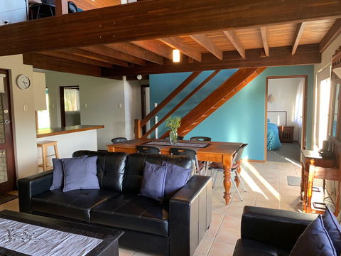 Beachside Prevelly Villas - Grafton Accommodation 16