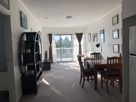 Morisset Serviced Apartments - Grafton Accommodation 4