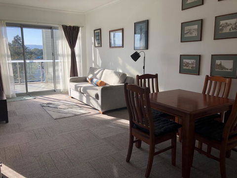 Morisset Serviced Apartments - Grafton Accommodation 1