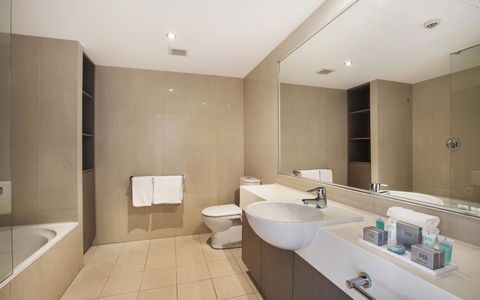 Narrabeen Sands Hotel By Nightcap Plus - Grafton Accommodation 24