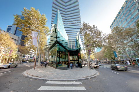 Vibe Hotel North Sydney - Grafton Accommodation 23