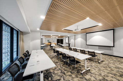 Vibe Hotel North Sydney - Grafton Accommodation 10