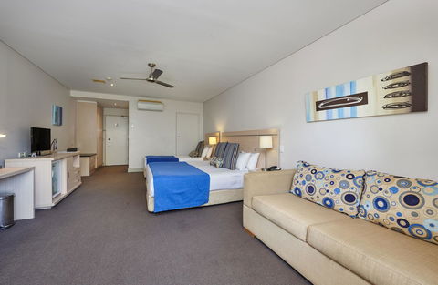 Waves Byron Bay - Grafton Accommodation 24