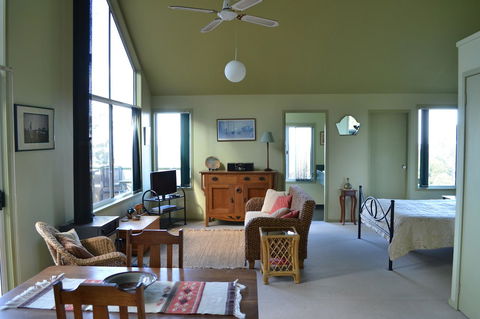 Bundle Hill Cottages - Grafton Accommodation 44