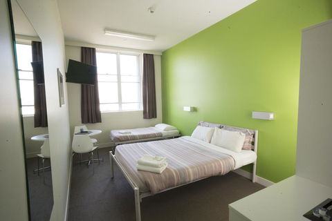 YHA Sydney Harbour - Grafton Accommodation 2