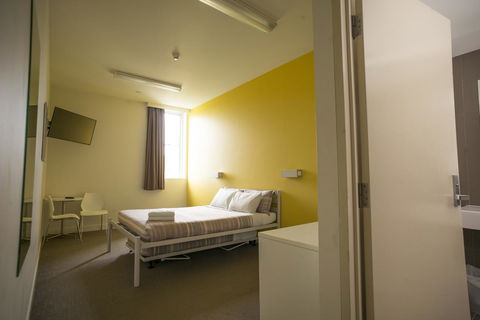 YHA Sydney Harbour - Grafton Accommodation 16