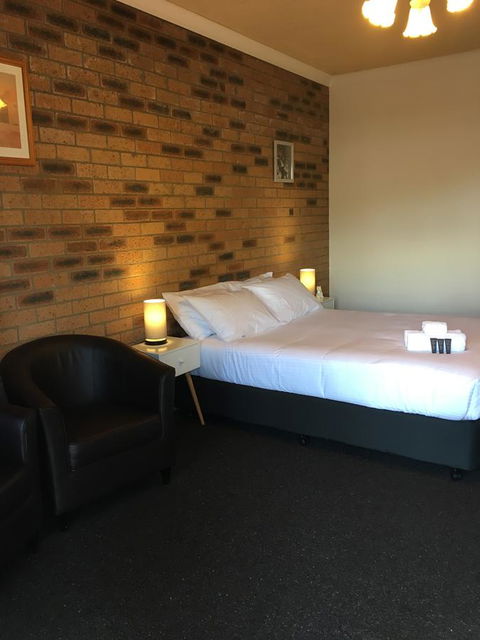 Bega Downs Motor Inn - Grafton Accommodation 8