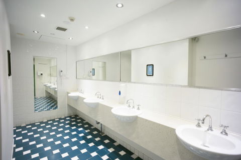 YHA Sydney Central - Grafton Accommodation 17