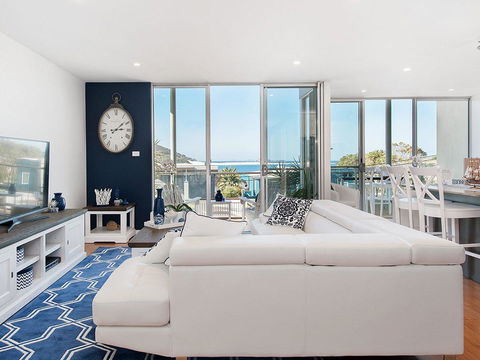 Blue View @ Fingal Bay - Grafton Accommodation 0