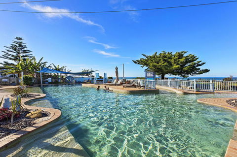 Blue Lagoon Beach Resort - Grafton Accommodation 5