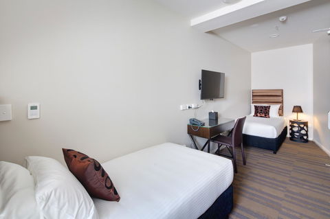 57Hotel - Grafton Accommodation 10