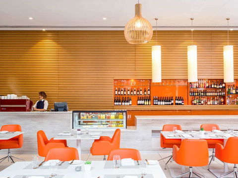 Novotel Newcastle Beach - Grafton Accommodation 2