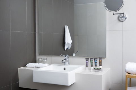 Novotel Newcastle Beach - Grafton Accommodation 24