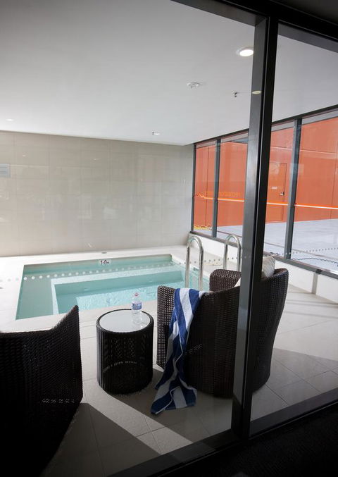 Novotel Newcastle Beach - Grafton Accommodation 29