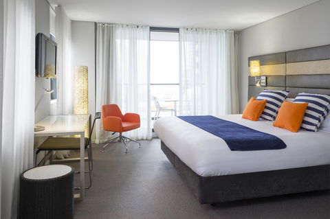 Novotel Newcastle Beach - Grafton Accommodation 14