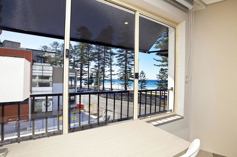 Manly Paradise Motel & Apartments - Grafton Accommodation 10