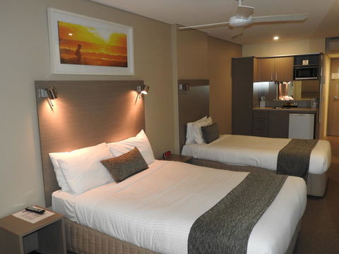 Manly Paradise Motel & Apartments - Grafton Accommodation 1