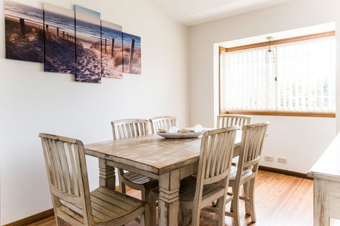 Ambience - Grafton Accommodation 5