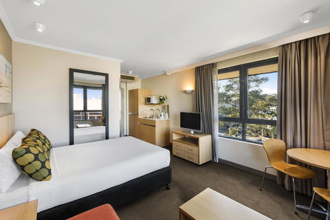 Mercure Sydney Manly Warringah - Grafton Accommodation 19