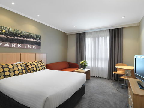 Mercure Sydney Bankstown - Grafton Accommodation 4