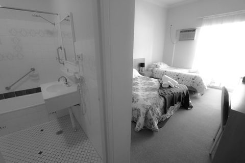Rest Easy Motel - Grafton Accommodation 19