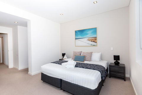 Brand New Executive Apartment - Grafton Accommodation 9
