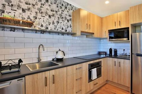 Jervis Bay Beach Shack I Pet Friendly - Grafton Accommodation 5