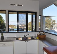 The Boat House - Grafton Accommodation