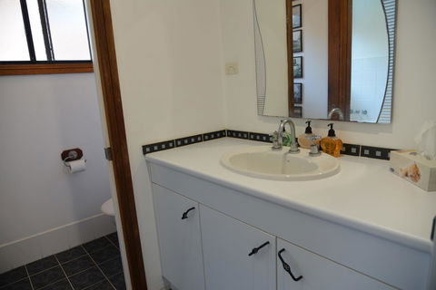 The Boat House - Grafton Accommodation 22