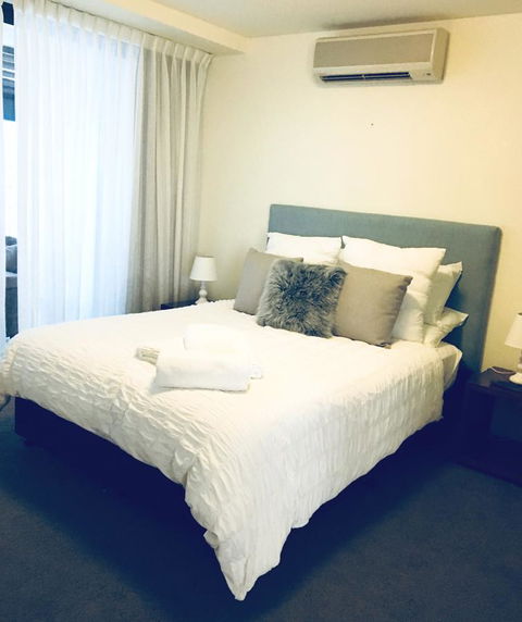 Boathouse Resort (Water Front) - Grafton Accommodation 3