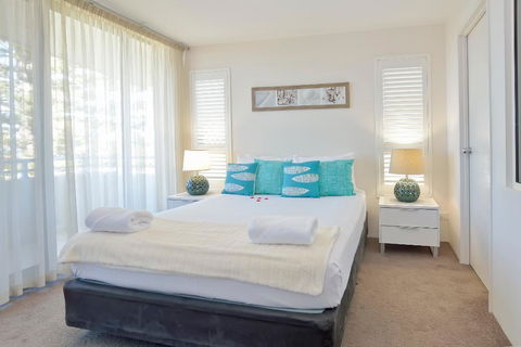 Boathouse Resort (Water Front) - Grafton Accommodation 19