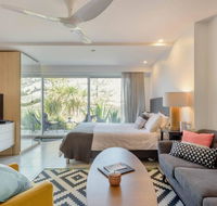 Scandi Beach apartment - Grafton Accommodation