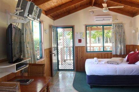 Lani\'s Holiday Island - Grafton Accommodation 9