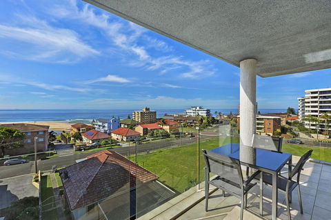 Sandy Cove Apartments - Grafton Accommodation 1