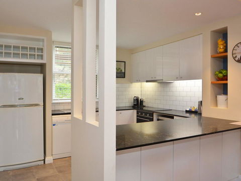 Villa De Saran Located Within Cypress Lakes - Grafton Accommodation 8