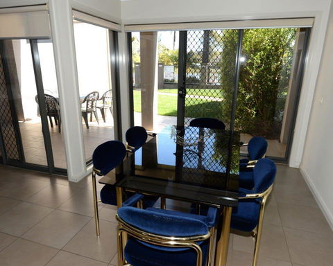 Yarrawonga Waterfront Apartments - Grafton Accommodation 8