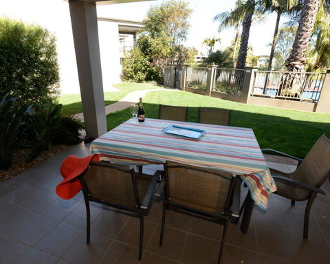 Yarrawonga Waterfront Apartments - Grafton Accommodation 5